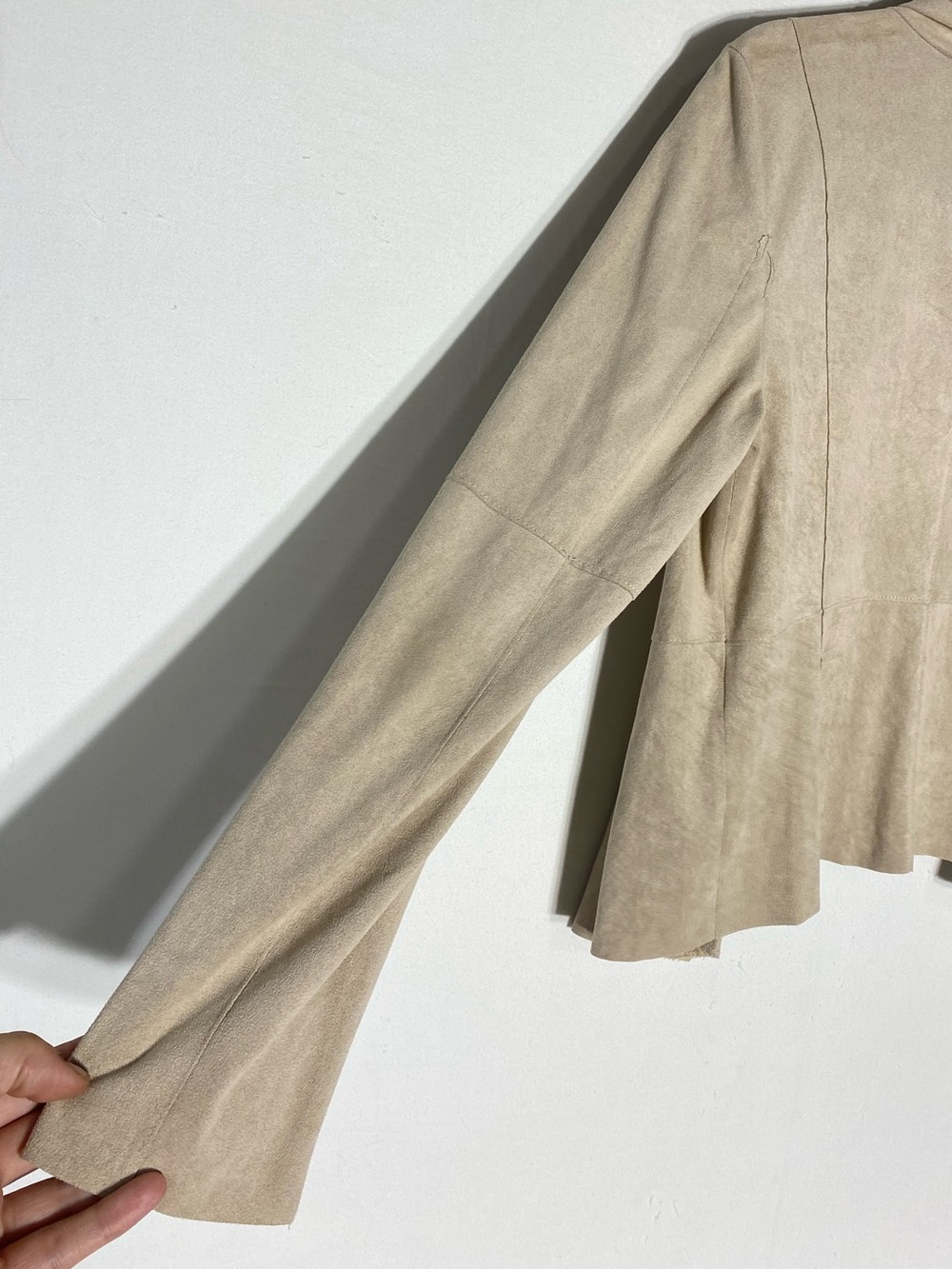 Bagatelle Tan Taupe Faux Suede Drape Front Open Jacket M Boho Y2K - Picture 13 of 15